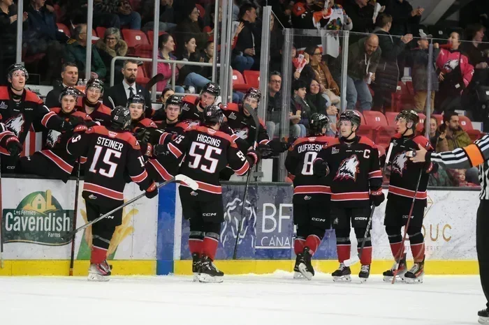 Les Huskies donnent le ton face aux Olympiques