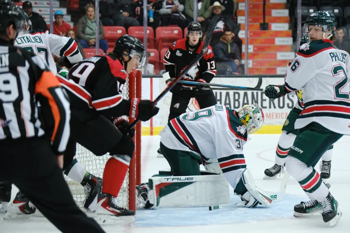 Nicolas Cirka a fait face à 39 lancers des Huskies.