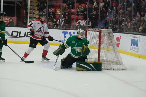 Thomas Verdon poursuit sur sa lancée cette semaine, il est l'auteur de 3 buts, 3 passes (6 points) et un but en tir de barrage qui a donné la victoire aux Huskies en tirs de barrage contre les Cataractes. Tout cela en 3 matchs.