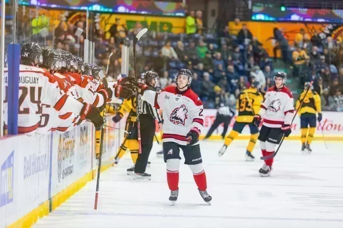 La meute impose sa loi et s’approche du carré d’as