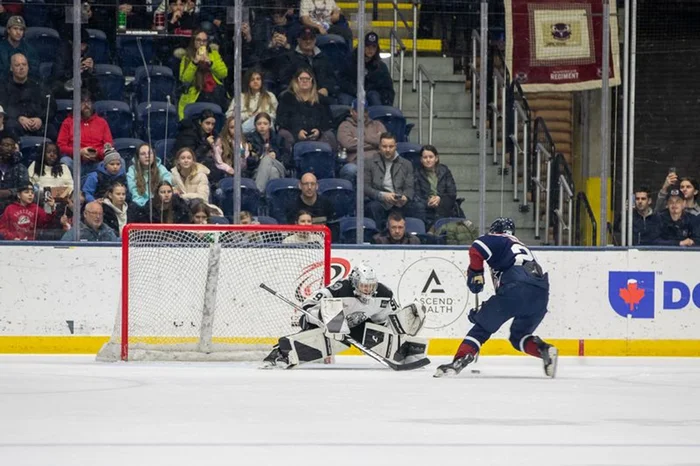 Tir de pénalité&nbsp;Tyson Goguen