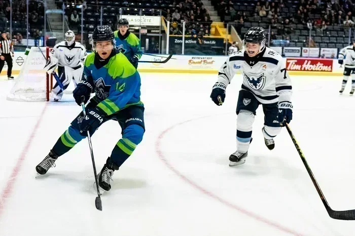 Lefebvre tranche en prolongation : l’Océanic l’emporte 2-1