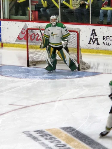 les-foreurs-s-inclinent-face-aux-huskies