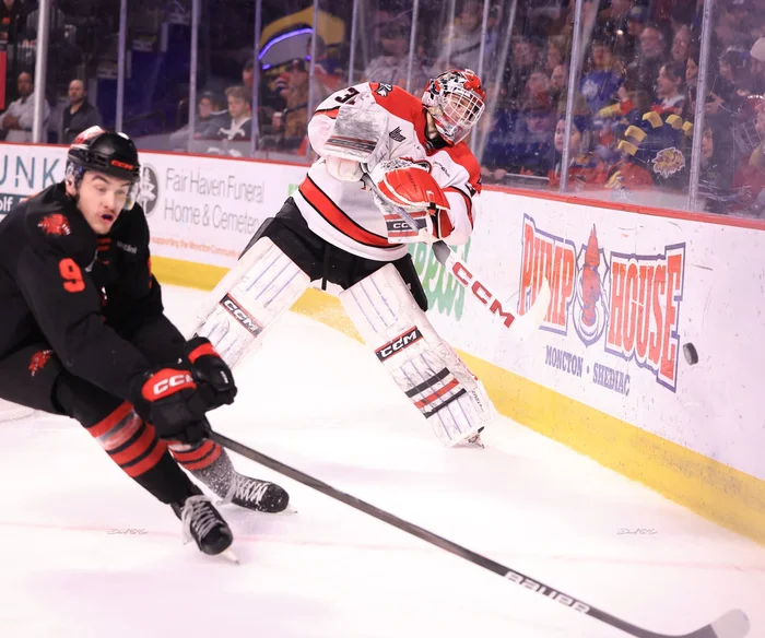 Samuel Meloche a tenu les Huskies dans le match en réalisant 25 arrêts.