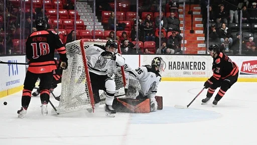 Justin Blais dans son propre filet.