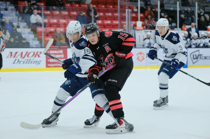 2 buts pour Lars Steiner dans ce match.