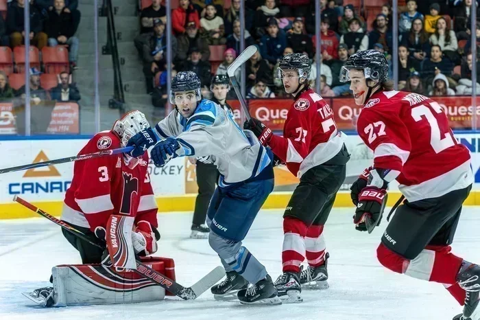 Défaite coûteuse pour les Remparts à Chicoutimi