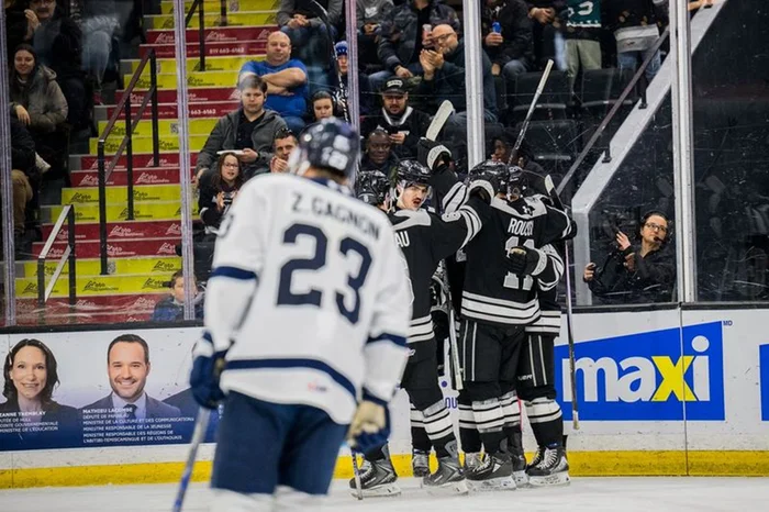 Nicholas Petrut but célébration