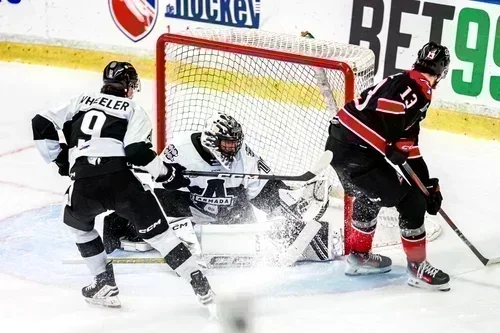 Félix Hamel lance un message aux Huskies pour la tête de la division