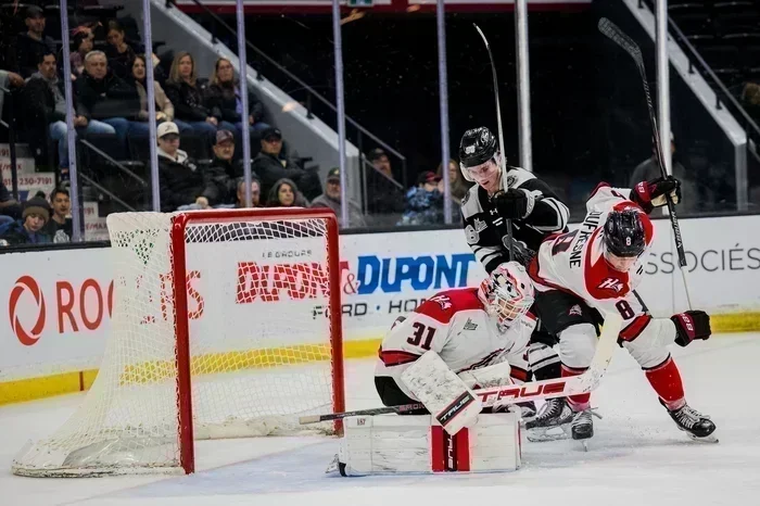 Un match qui bascule après la première période pour les Olympiques