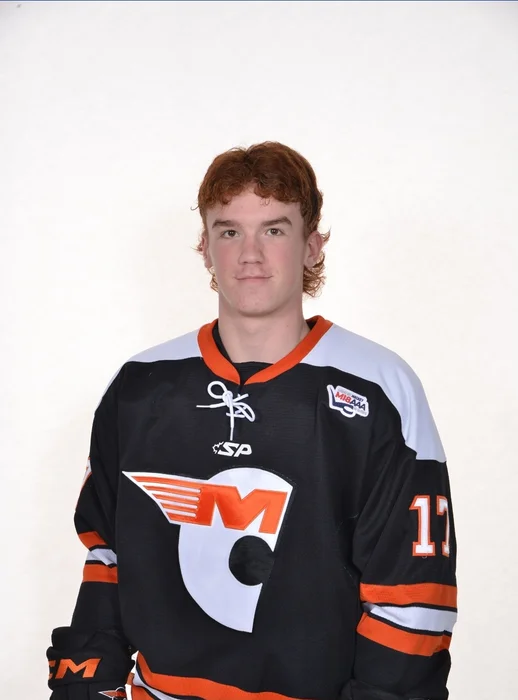 Noah Paxton des Cantonniers de Magog