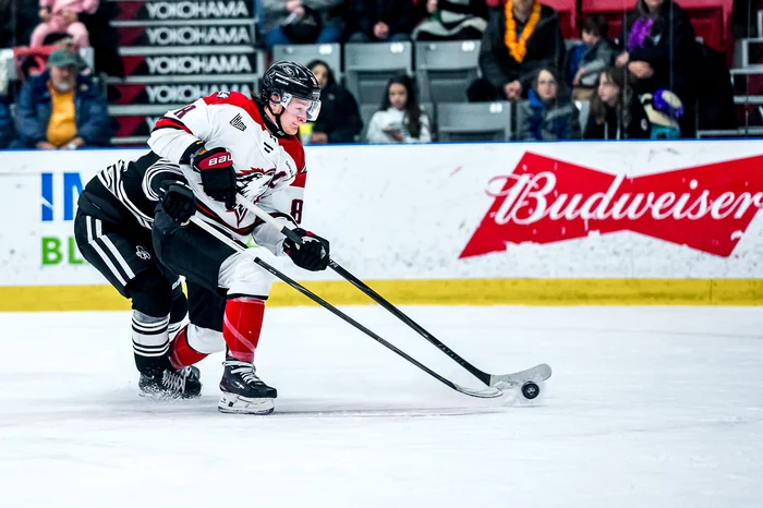 Le capitaine Axel Dufresne a inscrit son deuxième but de la saison.