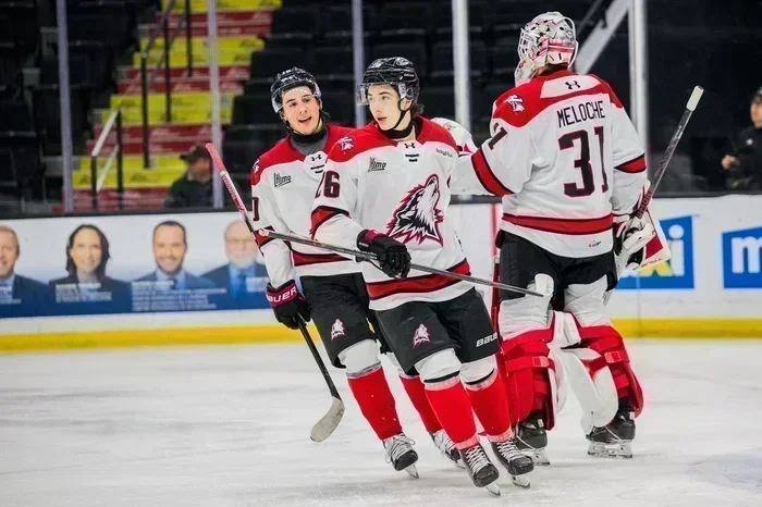 Les Huskies envoient les Olympiques au bord du gouffre !