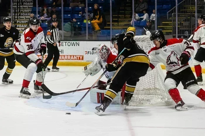 Un duel électrique qui échappe à la meute en troisième période