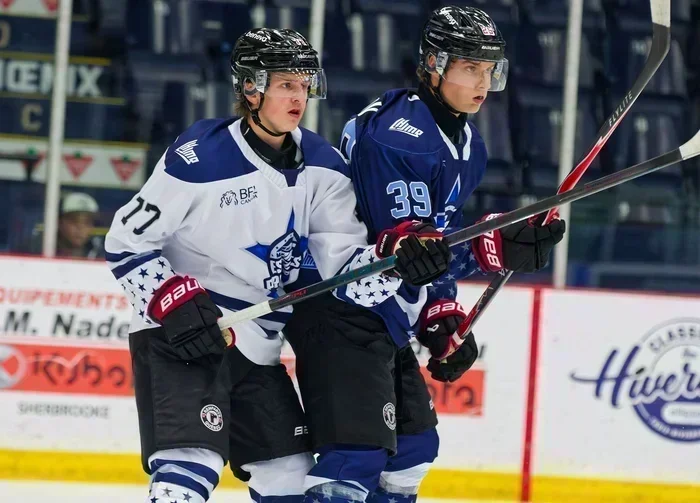 Les espoirs de la LHJMQ offrent un show offensif à Sherbrooke