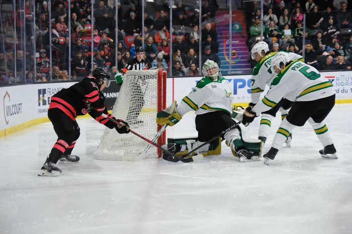 Nathan Langlois a fait 2 passes en plus de récolter la deuxième étoile du match.