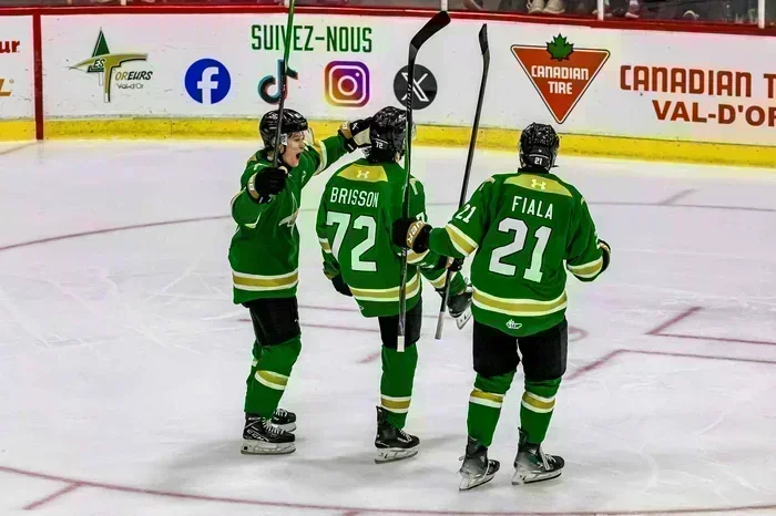 Les Foreurs brisent la glace!!!