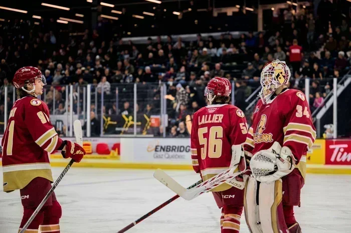 L’armure du Titan bloque la flamme des Olympiques