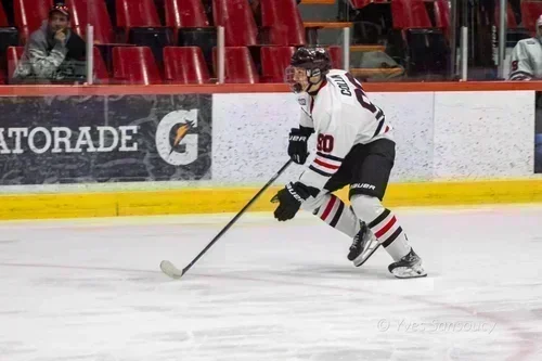 Giovanni Collin fait le saut chez les Olympiques de Gatieau