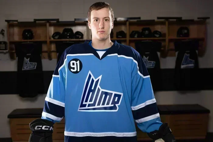 En route vers Québec 2025: Phenwick Maclean