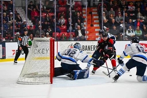 Nathan Langlois vs Lucas Beckman