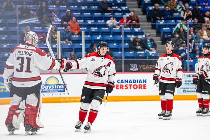 Lars Steiner a marqué 2 buts pour la meute.