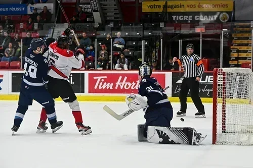 Le Phoenix continue d’hanter les Huskies