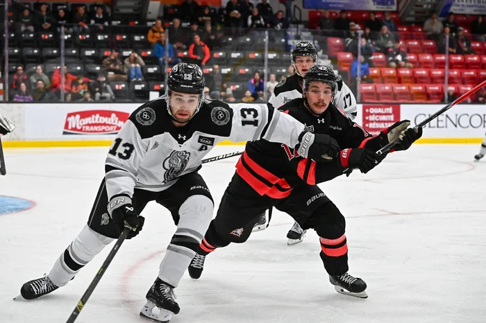 Eliot Ogonowski a marqué le but de la victoire pour les Huskies.