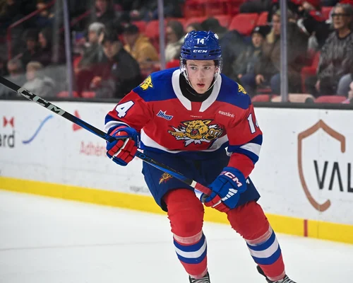 Un premier match à Rouyn-Noranda pour l’ancien capitaine Dyllan Gill depuis l’échange l’envoyant à Moncton.