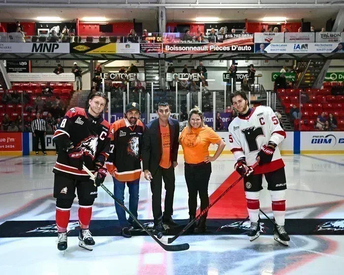 Les Huskies l’échappent, mais récoltent 1 point.