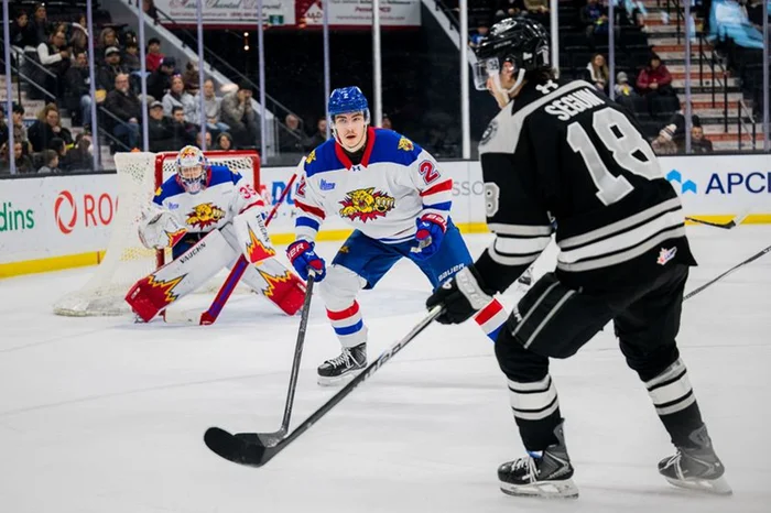 Séguin se fait bloquer la rondelle